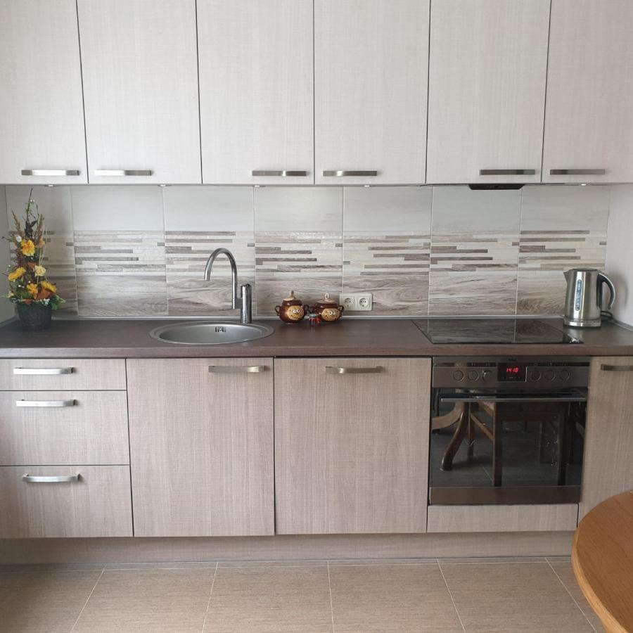 Apartamenti Danna Ledmane エクステリア 写真